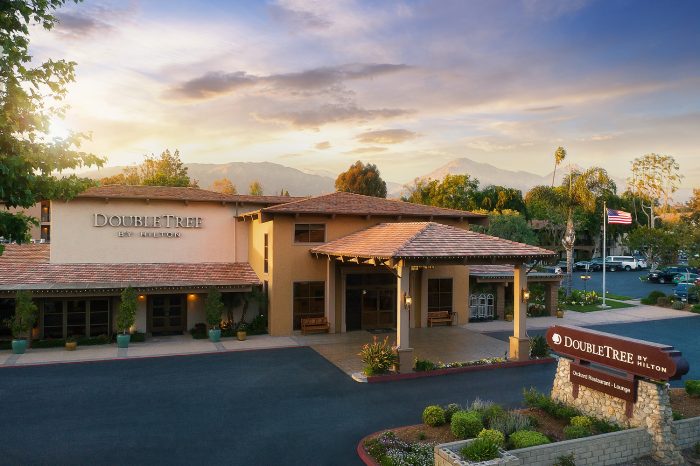 Doubletree hilton claremont ca california stay book hotel