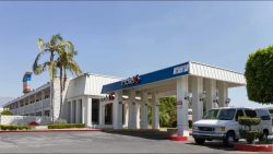 Motel 6 in Claremont California exterior
