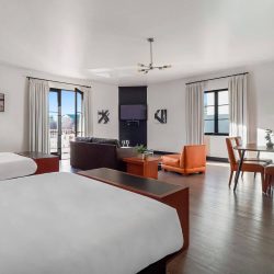 Hotel Suite Casa 425, one of the best places to stay in Claremont